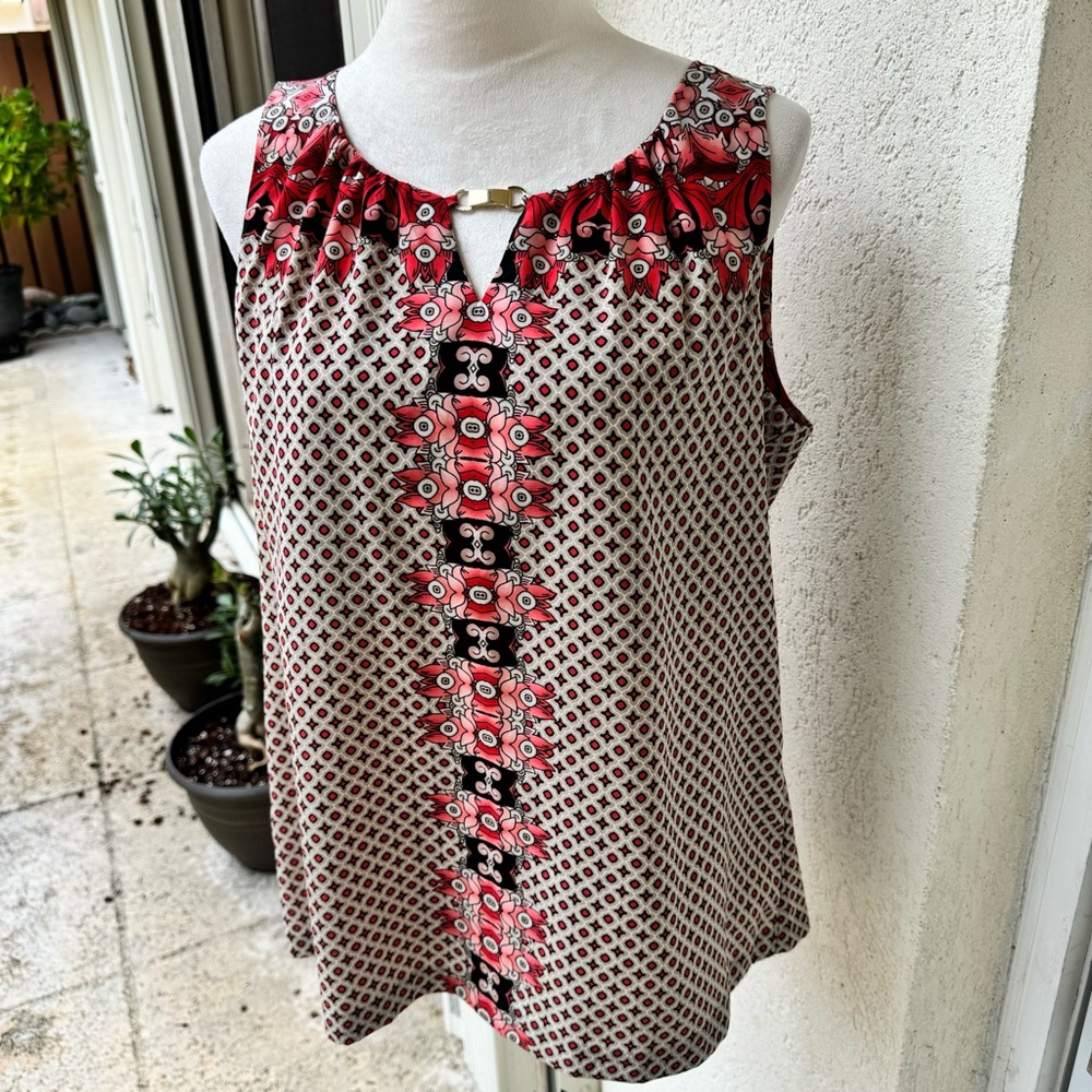DANA‎ BUCHMAN. Art Deco. Beautiful, Colorful Tank Top. Size Large. Sleeve…